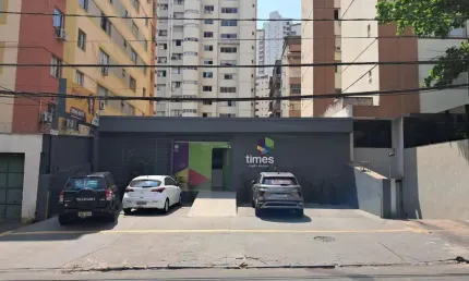 Casa comercial na avenida Portugal - Setor oeste !!!! AU31375
