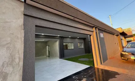 CASA GOIANIRA Casa de Rua com 3 Quarto(s) e 2 banheiro(s) à Venda, 140 por R$ 520.000 no setor JARDIM IMPERIAL  IN31522