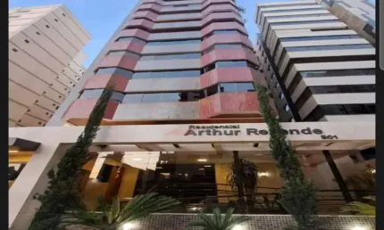 APARTAMENTO RESIDENCIAL ARTHUR REZENDE Apartamento com 3 Quarto(s) e 5 banheiro(s) à Venda, 214 por R$ 950.000 no setor Serrinha AD31141