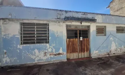 Casa Setor Sul 2 Casa de Rua com 3 Quarto(s) e 4 banheiro(s) à Venda, 162 por R$ 1.000.000 no setor Setor Sul VN31148