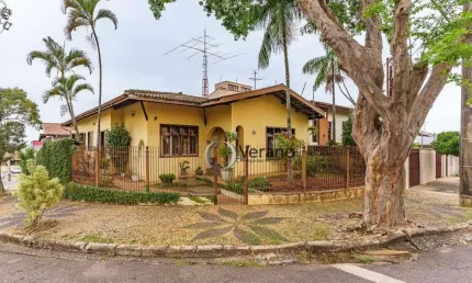 Casa com 3 dormitórios à venda, 214 m² por R$ 905.000,00 - Parque Nova Suiça - Valinhos/SP