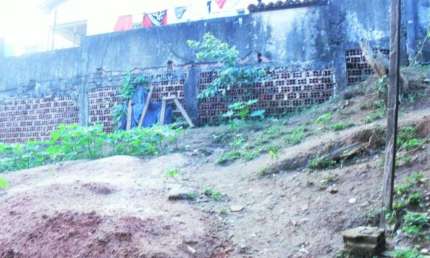 Terreno à venda, 300 m² por R$ 335.000,00 - Brotas - Salvador/BA