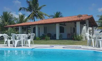Casa com 3 dormitórios à venda, 130 m² por R$ 650.000,00 - Centro - Camaçari/BA