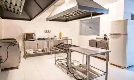 Excelente Cozinha Industrial!! Totalmente equipada!!