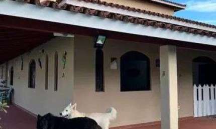 Casa com 5 dormitórios à venda, 390 m² por R$ 650.000,00 - Barra do Jacuípe - Camaçari/BA