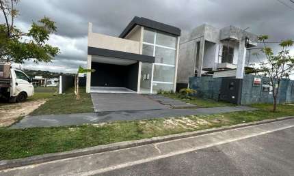 Casa com 3 dormitórios à venda, 136 m² por R$ 650.000,00 - Jardim Limoeiro - Camaçari/BA