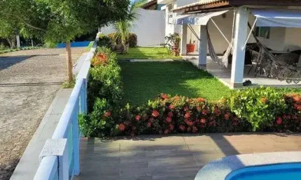 Casa com 3 dormitórios à venda, 300 m² por- Barra do Jacuípe - Camaçari/BA