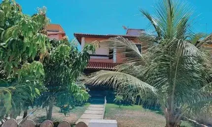 Casa com 4 dormitórios à venda, 220 m² por R$ 1.180.000,00 - Buraquinho - Lauro de Freitas/BA