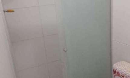 Apartamento com 2 dormitórios à venda, 54 m² por R$ 310.000,00 - Miragem - Lauro de Freitas/BA