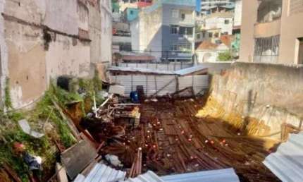 Terreno à venda, 360 m² por R$ 2.835.000,00 - Barra - Salvador/BA