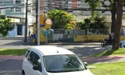 Ponto para alugar por R$ 3.500,00/mês - Ondina - Salvador/BA