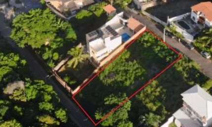 Terreno à venda, 730 m² por R$ 1.049.990,00 - Patamares - Salvador/BA