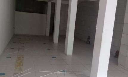 Ponto para alugar por R$ 2.000,00/mês - Lobato - Salvador/BA