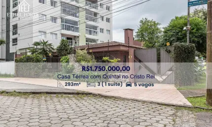 Casa Térrea com Quintal Amplo de 293m² à Venda no Cristo Rei