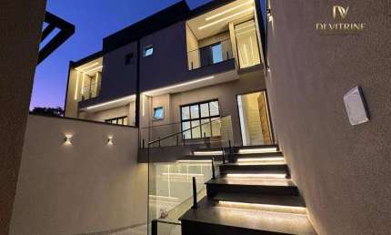 Sobrado com 3 dormitórios à venda, 200 m² por R$ 1.490.000,00 - Vila Augusta - Guarulhos/SP