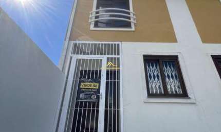 SOBRADO À VENDA COM 2 DORMITÓRIOS NO BAIRRO TREVISO
