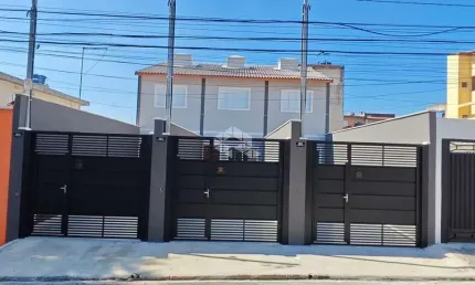 Sobrado à venda na zona leste com 2 quartos e quintal amplo - perto do terminal a.e. carvalho!