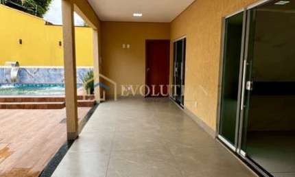 Casa à venda no bairro Conjunto Santa Fé - Aparecida de Goiânia/GO