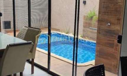 Casa Jardim atlântico, 3 Suítes, Piscina, Churrasqueira a carvão