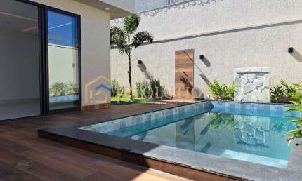 CASA 03 SUÍTES PLENAS, LOCALIZADA NO SETOR MOINHO DOS VENTOS-GOIÂNIA