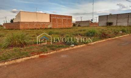 02 Terreno / Lote juntos a venda com 300 m² cada no Residencial São Bernardo, Goianira/GO