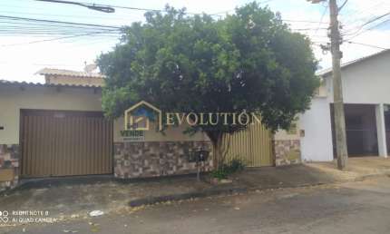 Casa com 4 quartos à venda na Rua DVF10, Setor Novo Horizonte, Goiânia