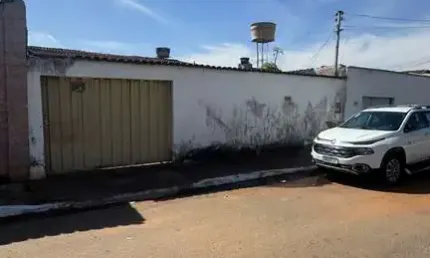 Casa à venda – 2 quartos | em frente ao terminal goiânia viva