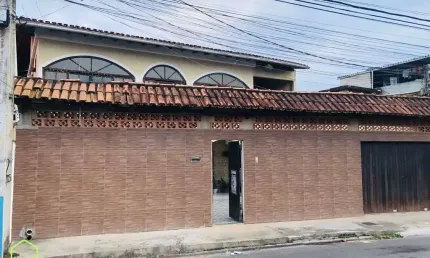 Casa com 5 quartos à venda na Rua Vereador Valmir Santos Silva, 45, Novo Visconde, Macaé