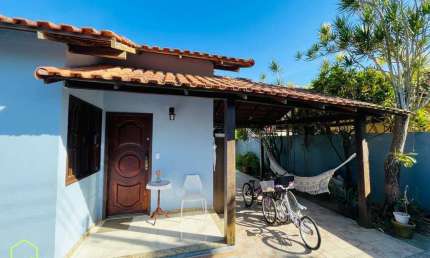 Casa em condomínio fechado com 3 quartos para alugar no Lagoa, Macaé 