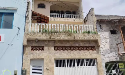 Casa com 3 quartos à venda na Rua José Ribeiro de Castro, Centro, Macaé