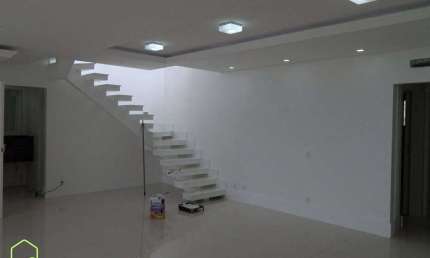Apartamento Cobertura Duplex com 4 Quartos Suites no pecado