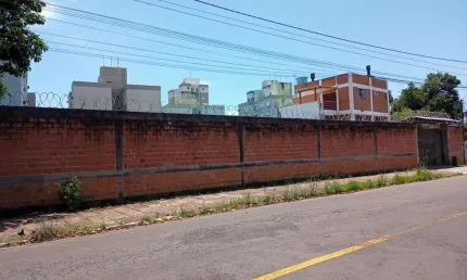 Terreno no Bairro Pátria Nova Próprio Para Construção de Edifício