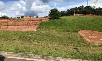 TERRENO DE 1.000M² NO CONDOMÍNIO TERRA DE CAXAMBU  EM JUNDIAÍ, COM ÁREA DE LAZER COMPELTA E FÁCIL ACESSO AS ROV. ANHANGUERA E BANDEIRANTES