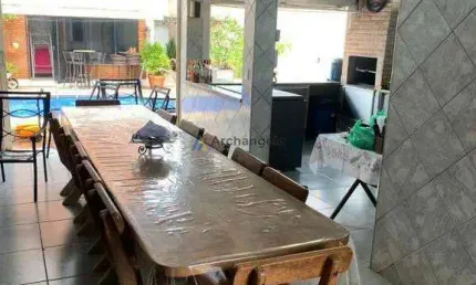Casa no Jardim Paulista para Venda com 484 m² de terreno, e 412 m² de construção | Jardim Paulista, Ribeirão Preto-SP.