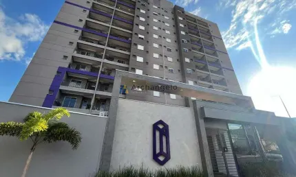 Ed. Urben Ametist — Jardim Anhanguera — Localização privilegiada, próximo à Av. Barão do Bananal, com fácil acesso a mercados, farmácias, escolas e to