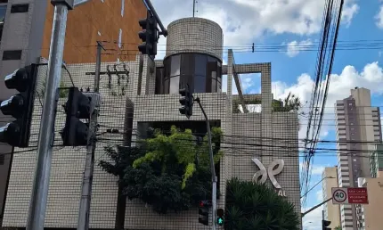Sala para escritório   2 andares sem elevador centro de curitiba
