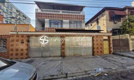 Casa com 3 quartos para alugar na Rua Mário Barbedo, Vila Valqueire, Rio de Janeiro, 117 m2 por R$ 2.212
