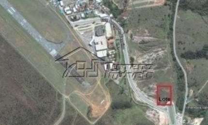 Área próxima à Embraer e ao Aeroporto em São José dos Campos
