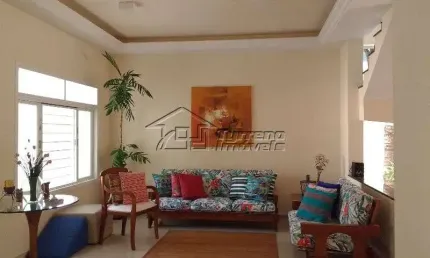 Lindo sobrado em condomínio de alto padrão no Urbanova