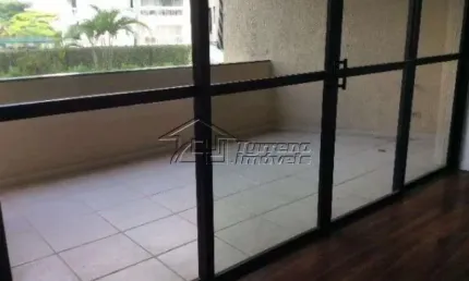 Apartamento com 4 dormitórios, varanda e 3 vagas na vila ema
