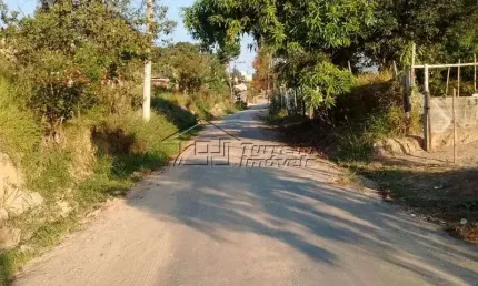 Área no jardim torrão de ouro - são josé dos campos