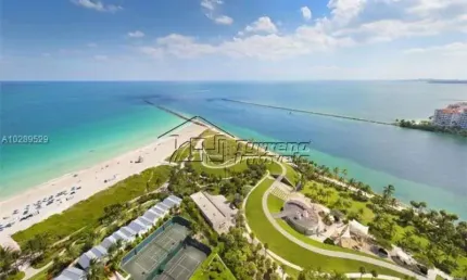 Flat de Alto Luxo com Vista Paradisíaca em Miami Beach