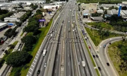 Polo Industrial com excelente localização em São José dos Campos