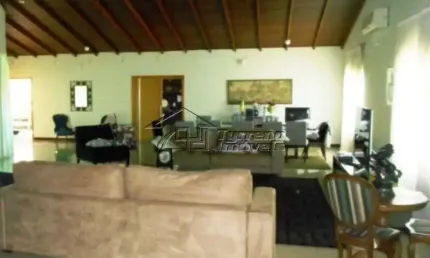 Casa com 4 quartos à venda na Estrada Rio Comprido, Rio Comprido, Jacareí