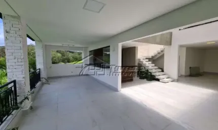 Excelente casa alto padrão no condomínio santa bárbara