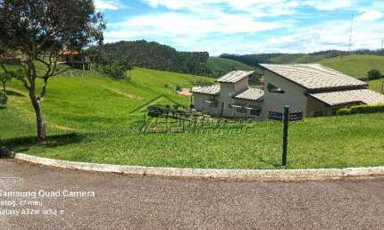 Terreno em Condomínio de alto Padrão na Rodovia dos Tamoios