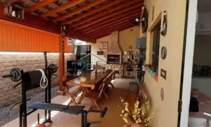 Casa de Alto Padrão no Condomínio Coleginho - Jacareí