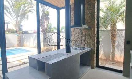 Maravilhosa casa térrea no Alphaville em São José dos Campos