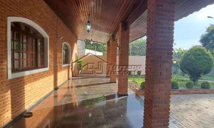 Excelente casa em Condomínio Fechado na Zona Leste de São José dos Campos