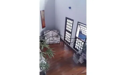 Excelente casa com 5 dormitórios na região central de jambeiro - sp